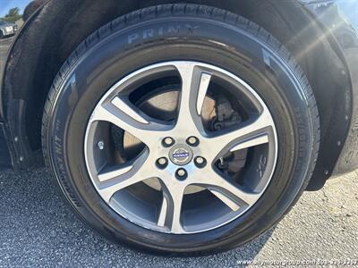 2015 Volvo XC60 T6   - Photo 9 - Seekonk, MA 02771