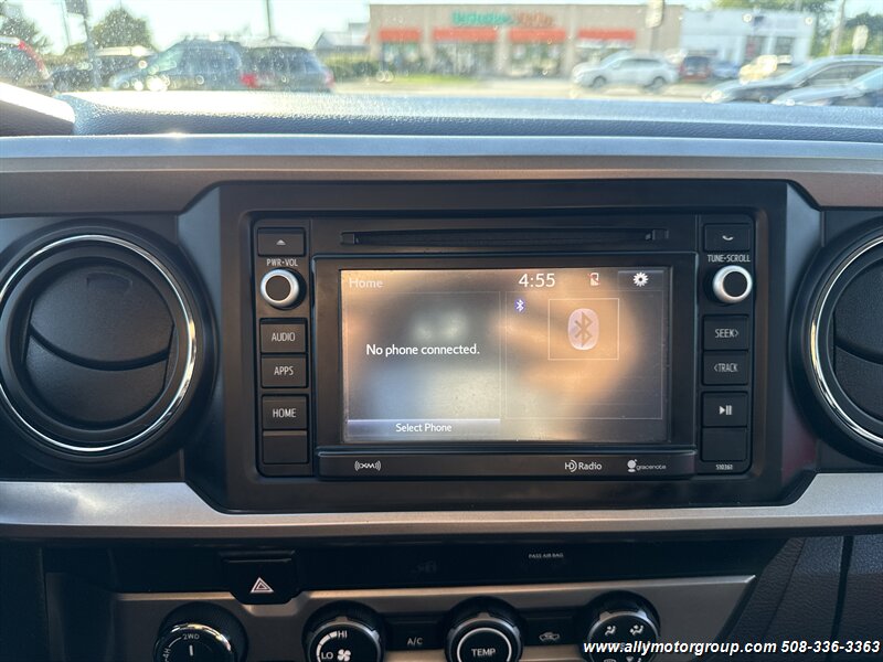 2019 Toyota Tacoma SR5 V6 - Photo 24 - Seekonk, MA 02771