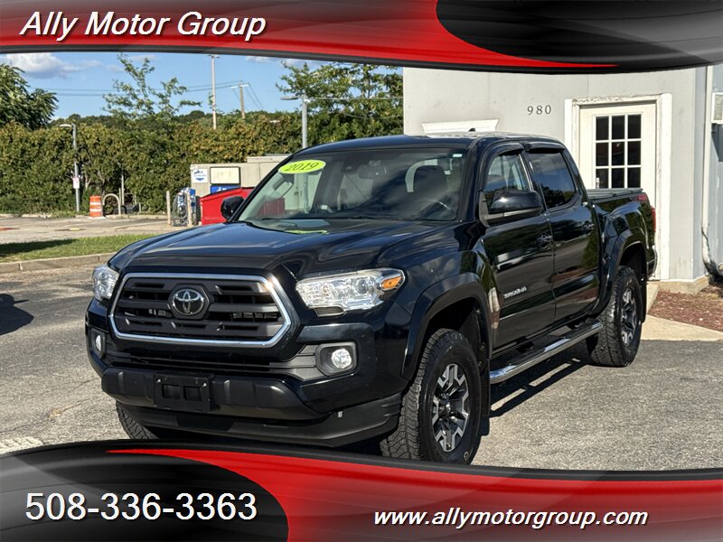 2019 Toyota Tacoma SR5 V6   - Photo 1 - Seekonk, MA 02771