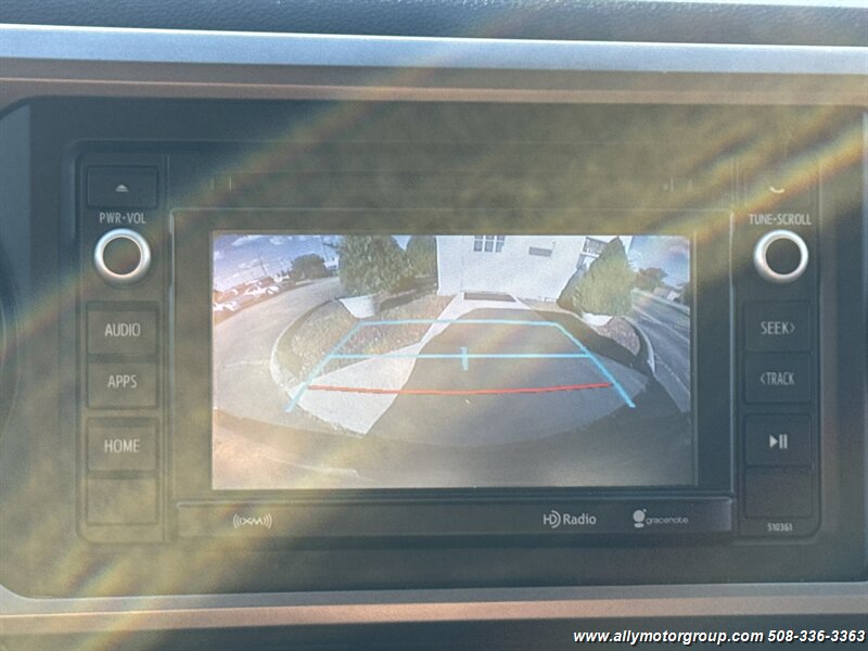 2019 Toyota Tacoma SR5 V6 - Photo 27 - Seekonk, MA 02771