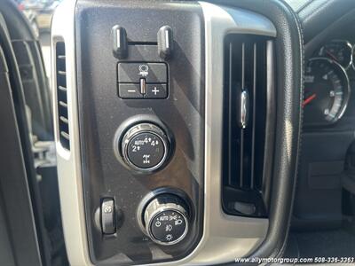 2017 GMC Sierra 1500 SLT   - Photo 17 - Seekonk, MA 02771