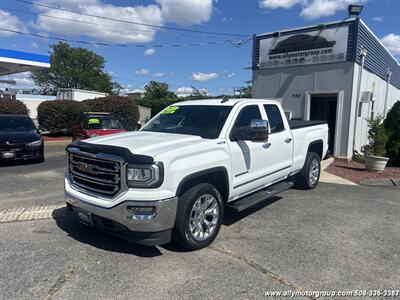 2017 GMC Sierra 1500 SLT   - Photo 2 - Seekonk, MA 02771