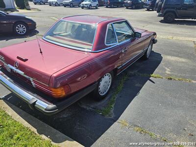 1989 Mercedes-Benz 560 SL   - Photo 5 - Seekonk, MA 02771