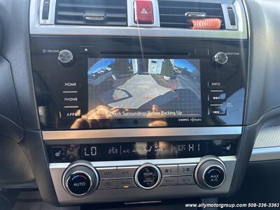 2015 Subaru Outback 2.5i Premium   - Photo 18 - Seekonk, MA 02771