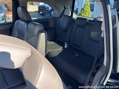 2015 Honda Odyssey Touring Elite   - Photo 15 - Seekonk, MA 02771