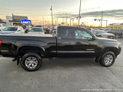 2016 Toyota Tacoma SR5 V6   - Photo 7 - Seekonk, MA 02771