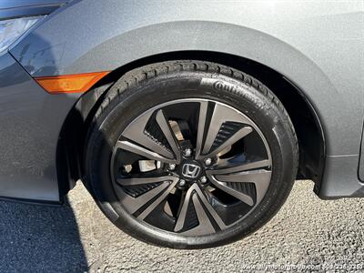 2017 Honda Civic EX-L w/Navi w/Honda Sensing   - Photo 9 - Seekonk, MA 02771