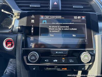 2017 Honda Civic EX-L w/Navi w/Honda Sensing   - Photo 15 - Seekonk, MA 02771