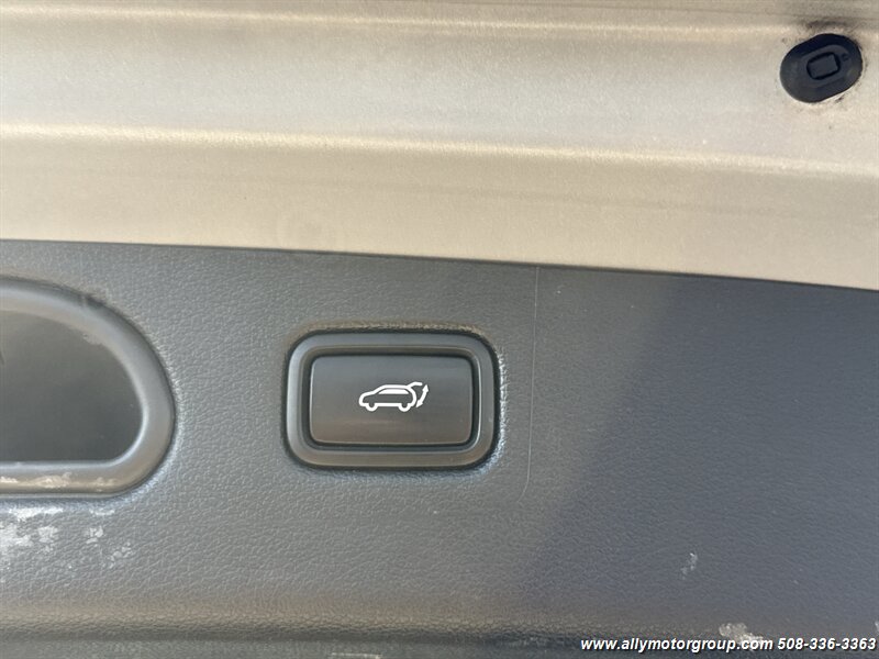 2021 Hyundai Tucson LIMITED - Photo 14 - Seekonk, MA 02771