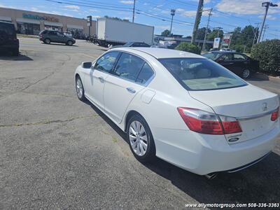 2013 Honda Accord EX-L V6 w/Navi   - Photo 5 - Seekonk, MA 02771