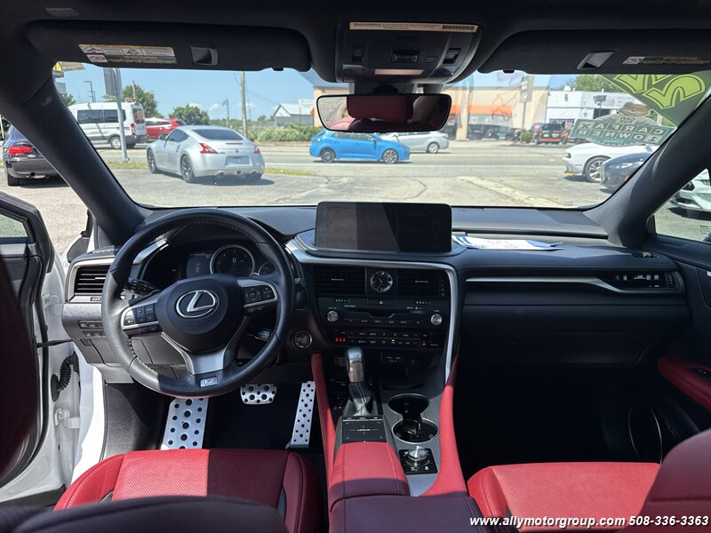 2022 Lexus RX 350 F SPORT Handling - Photo 17 - Seekonk, MA 02771