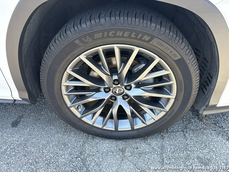 2022 Lexus RX 350 F SPORT Handling - Photo 12 - Seekonk, MA 02771