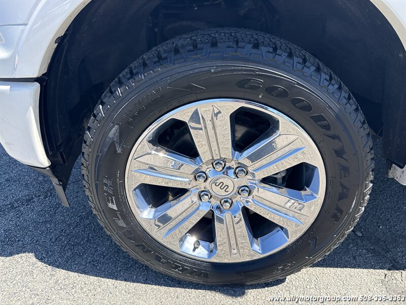 2019 Ford F-150 Limited - Photo 9 - Seekonk, MA 02771