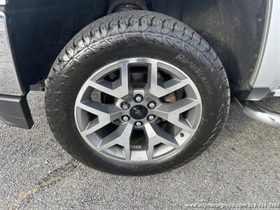 2017 Chevrolet Silverado 1500 LT   - Photo 12 - Seekonk, MA 02771