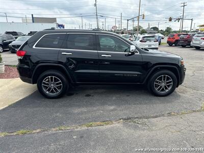 2017 Jeep Grand Cherokee Limited 75th Anniver   - Photo 7 - Seekonk, MA 02771