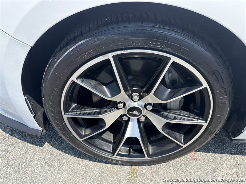 2020 Ford Mustang EcoBoost - Photo 9 - Seekonk, MA 02771