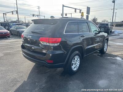 2015 Jeep Grand Cherokee Laredo E   - Photo 6 - Seekonk, MA 02771