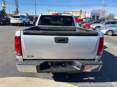 2011 GMC Sierra 1500 SLE   - Photo 5 - Seekonk, MA 02771