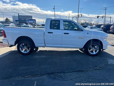 2018 RAM 1500 Express   - Photo 7 - Seekonk, MA 02771