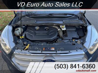 2019 Ford Escape Titanium  AWD - Photo 13 - Portland, OR 97218