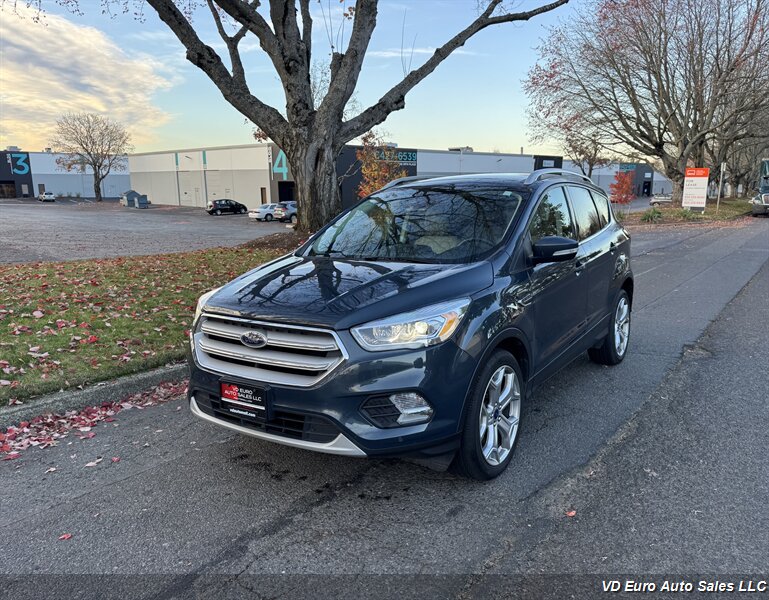 2019 Ford Escape Titanium  AWD