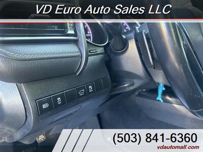 2020 Toyota Camry SE  -CLEAN TITLE! - Photo 12 - Portland, OR 97218