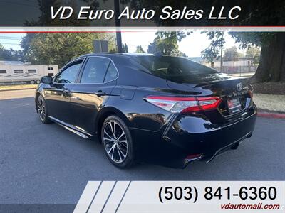 2020 Toyota Camry SE  -CLEAN TITLE! - Photo 8 - Portland, OR 97218