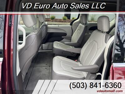 2020 Chrysler Voyager LXi -CLEAN TITLE! - Photo 15 - Portland, OR 97218
