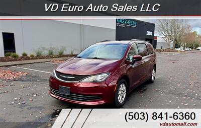 2020 Chrysler Voyager LXi -CLEAN TITLE! - Photo 1 - Portland, OR 97218