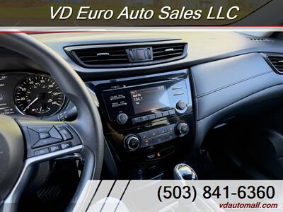 2017 Nissan Rogue S  AWD! Clean title! - Photo 20 - Portland, OR 97218