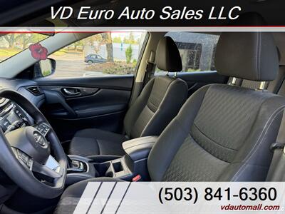 2017 Nissan Rogue S  AWD! Clean title! - Photo 18 - Portland, OR 97218