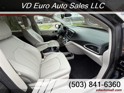 2021 Chrysler Voyager LXi -CLEAN TITLE! - Photo 17 - Portland, OR 97218