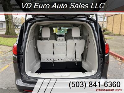 2021 Chrysler Voyager LXi -CLEAN TITLE! - Photo 18 - Portland, OR 97218