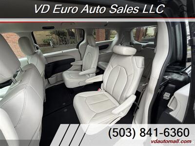 2021 Chrysler Voyager LXi -CLEAN TITLE! - Photo 11 - Portland, OR 97218