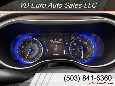 2021 Chrysler Voyager LXi -CLEAN TITLE! - Photo 19 - Portland, OR 97218