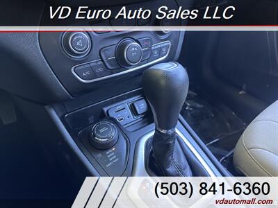 2016 Jeep Cherokee Latitude   - Photo 20 - Portland, OR 97218