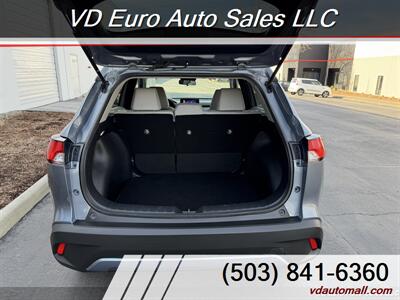 2023 Toyota Corolla Cross LE  -CLEAN TITLE! - Photo 20 - Portland, OR 97218