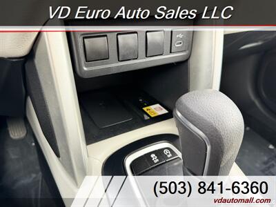 2023 Toyota Corolla Cross LE  -CLEAN TITLE! - Photo 13 - Portland, OR 97218