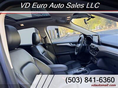 2020 Ford Escape SEL  AWD! - Photo 15 - Portland, OR 97218