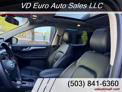 2020 Ford Escape SEL  AWD! - Photo 22 - Portland, OR 97218