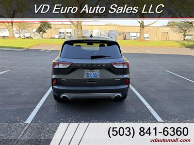 2020 Ford Escape SEL  AWD! - Photo 5 - Portland, OR 97218