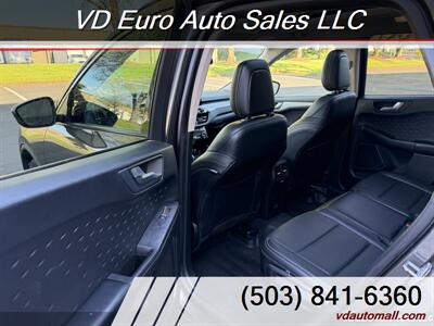 2020 Ford Escape SEL  AWD! - Photo 21 - Portland, OR 97218