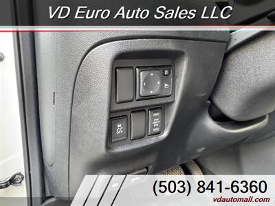 2013 Nissan JUKE S   - Photo 14 - Portland, OR 97218