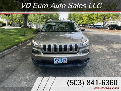 2016 Jeep Cherokee Latitude  4x4 - Photo 3 - Portland, OR 97218