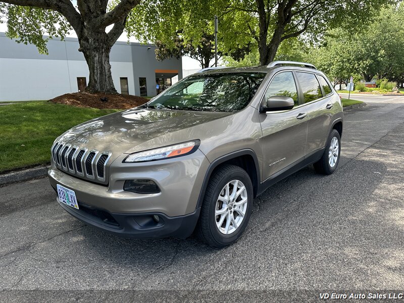 2016 Jeep Cherokee Latitude  4x4