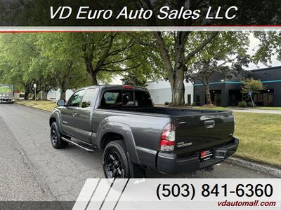 2014 Toyota Tacoma V6  4WD - Photo 4 - Portland, OR 97218