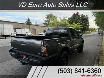 2014 Toyota Tacoma V6  4WD - Photo 6 - Portland, OR 97218