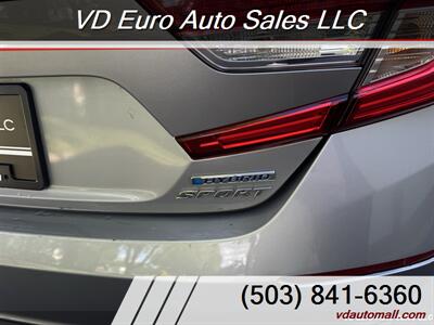 2022 Honda Accord Hybrid Sport  -CLEAN TITLE! - Photo 10 - Portland, OR 97218