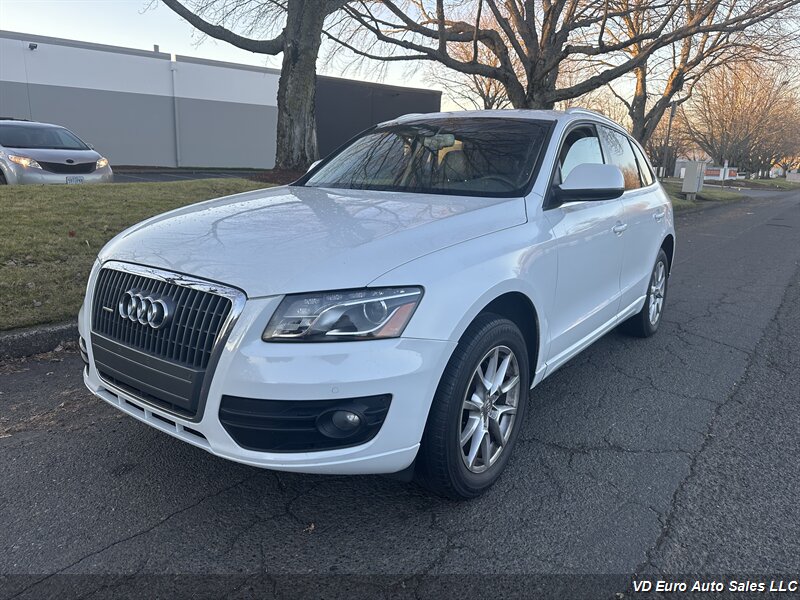 2012 Audi Q5 2.0T quattro Premium  