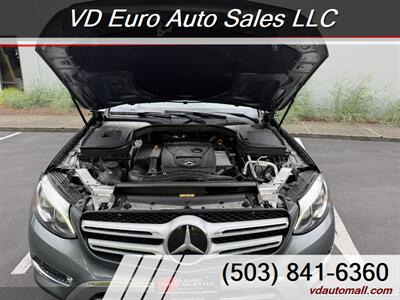 2017 Mercedes-Benz GLC GLC 300 4MATIC Clean title! - Photo 36 - Portland, OR 97218